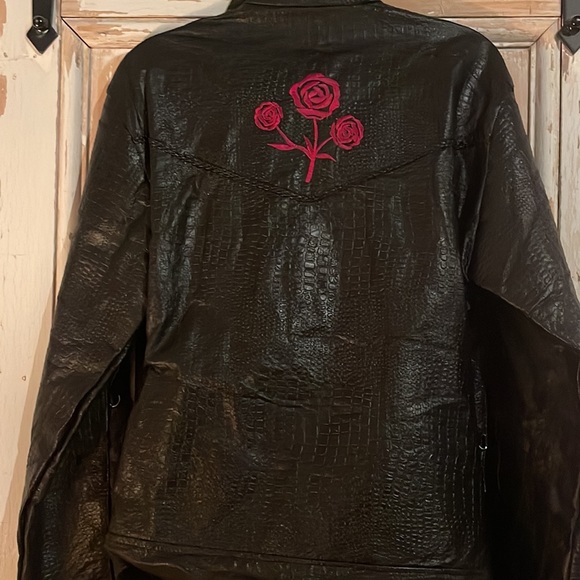 Genuine Buffalo leather Jacket with Rose - Picture 3 of 8